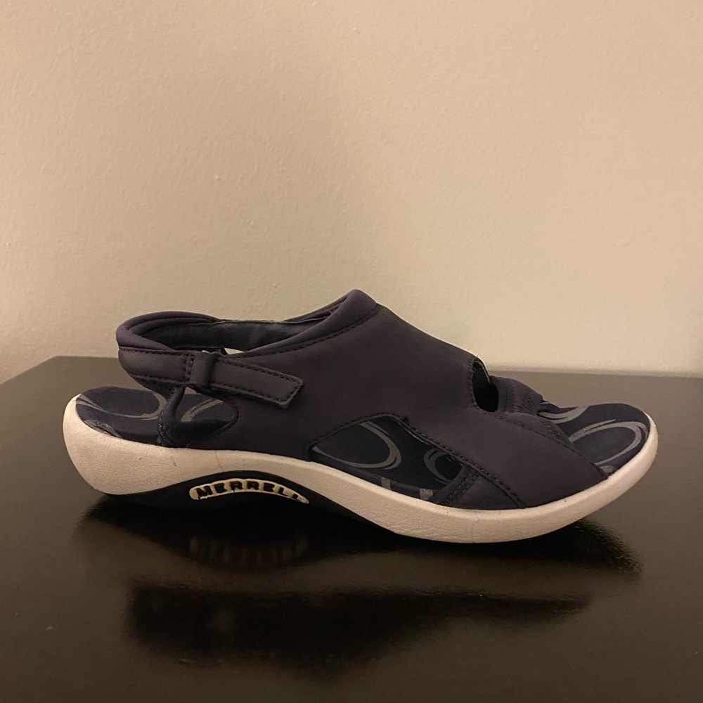 Women’s Merrell Sandals - Picture 3 of 6